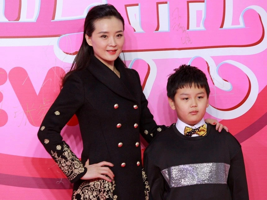 KH&Ocirc;NG TIN NỔI: M&agrave;n thay đổi ngoạn mục từ ngoại h&igrave;nh đến t&iacute;nh c&aacute;ch của con trai diễn vi&ecirc;n đ&igrave;nh đ&aacute;m- Ảnh 2.