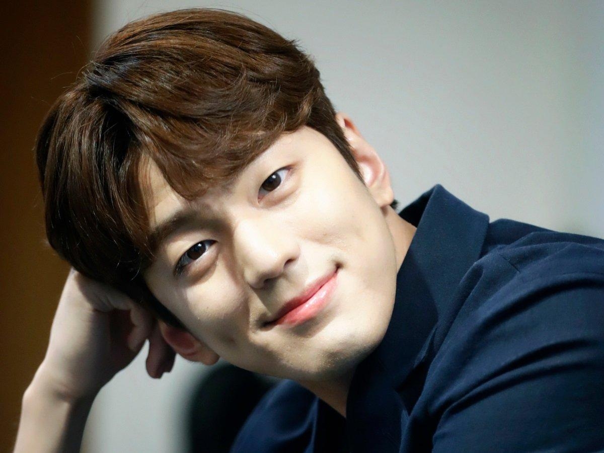 Kh&ocirc;ng thể tin c&oacute; cặp chị em lệch nhau 16 tuổi: Nh&agrave; g&aacute;i U50 m&agrave; qu&aacute; trẻ, mặt đ&oacute; phải trừ 20 tuổi- Ảnh 3.