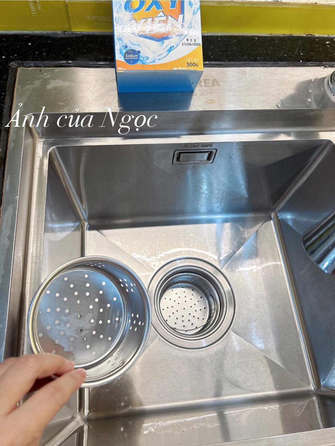 Dọn nh&agrave; gi&aacute;p Tết, nhiều người đang tự &ldquo;đốt tay&rdquo; v&igrave; h&oacute;a chất th&ocirc;ng cống: Đ&acirc;y l&agrave; 2 c&aacute;ch an to&agrave;n hơn hẳn- Ảnh 4.