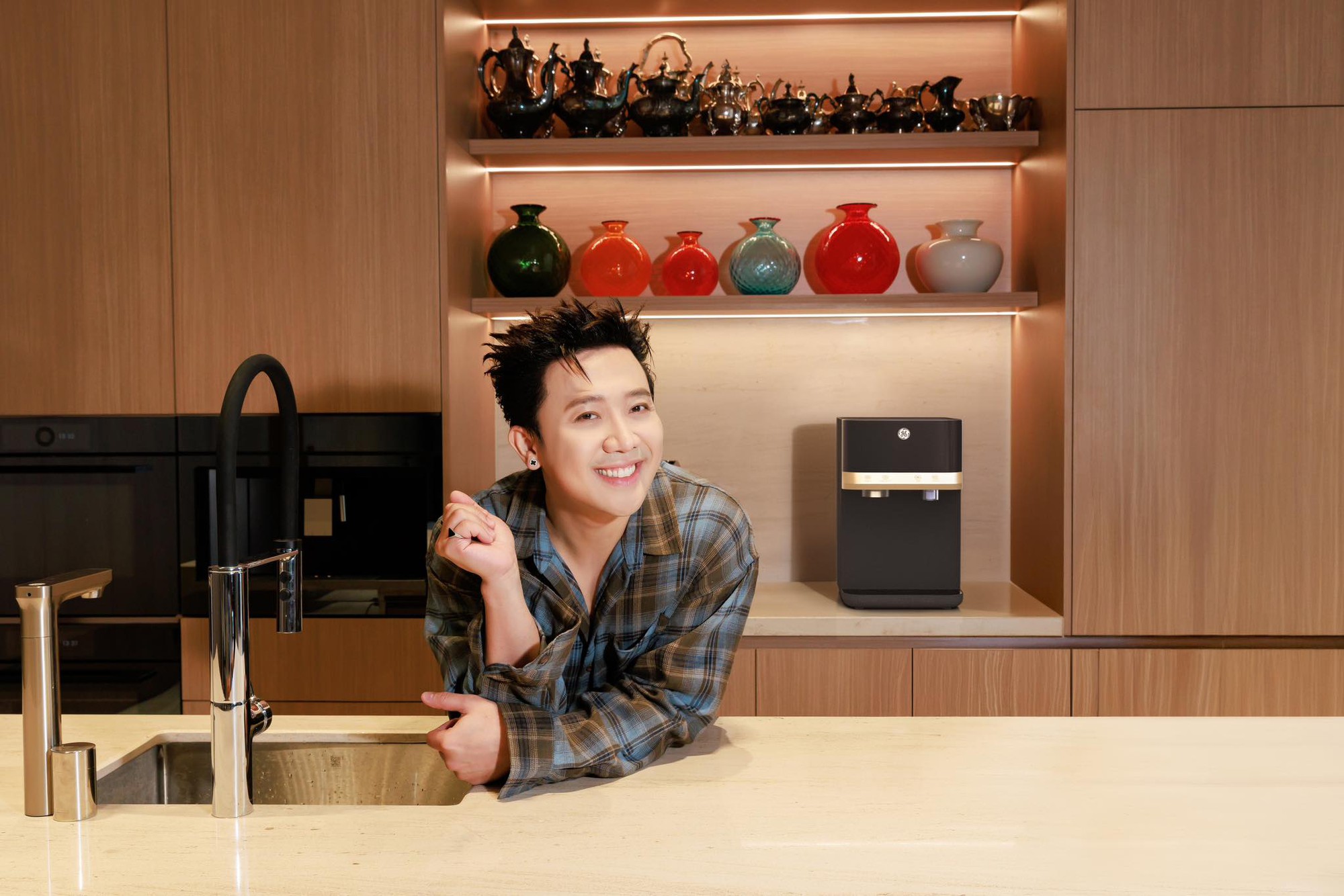 Chuyện g&igrave; đang xảy ra ở nh&agrave; của Trấn Th&agrave;nh?- Ảnh 1.