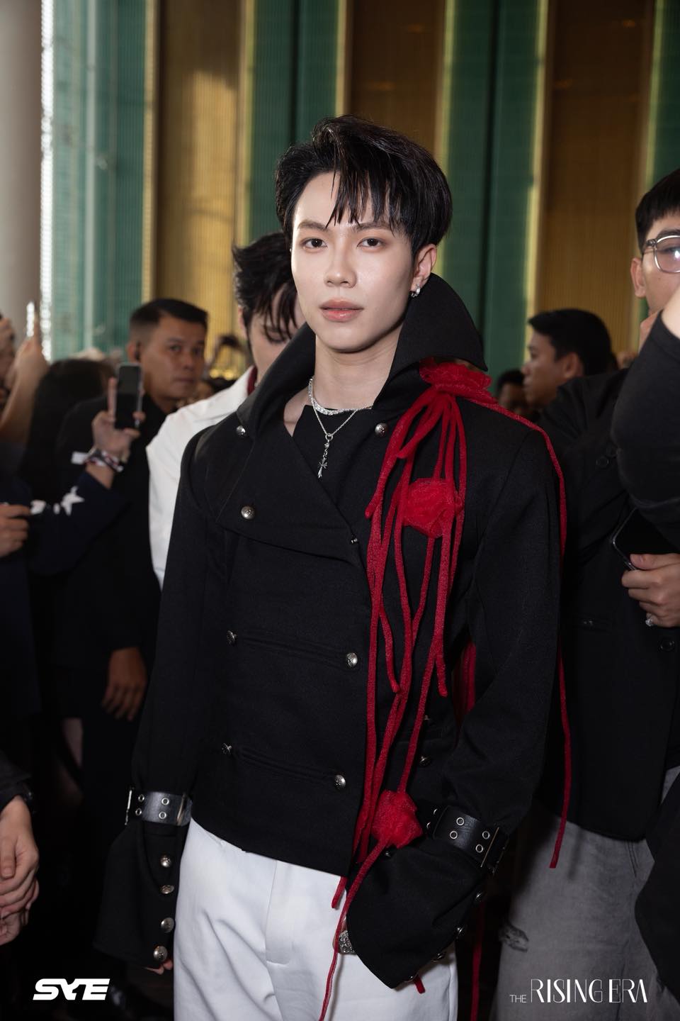 Zoom cận nh&oacute;m nam đầu ti&ecirc;n của Việt Nam bước ra từ show "sống c&ograve;n", visual v&agrave; t&agrave;i năng c&oacute; đủ l&agrave;m n&ecirc;n chuyện- Ảnh 9.