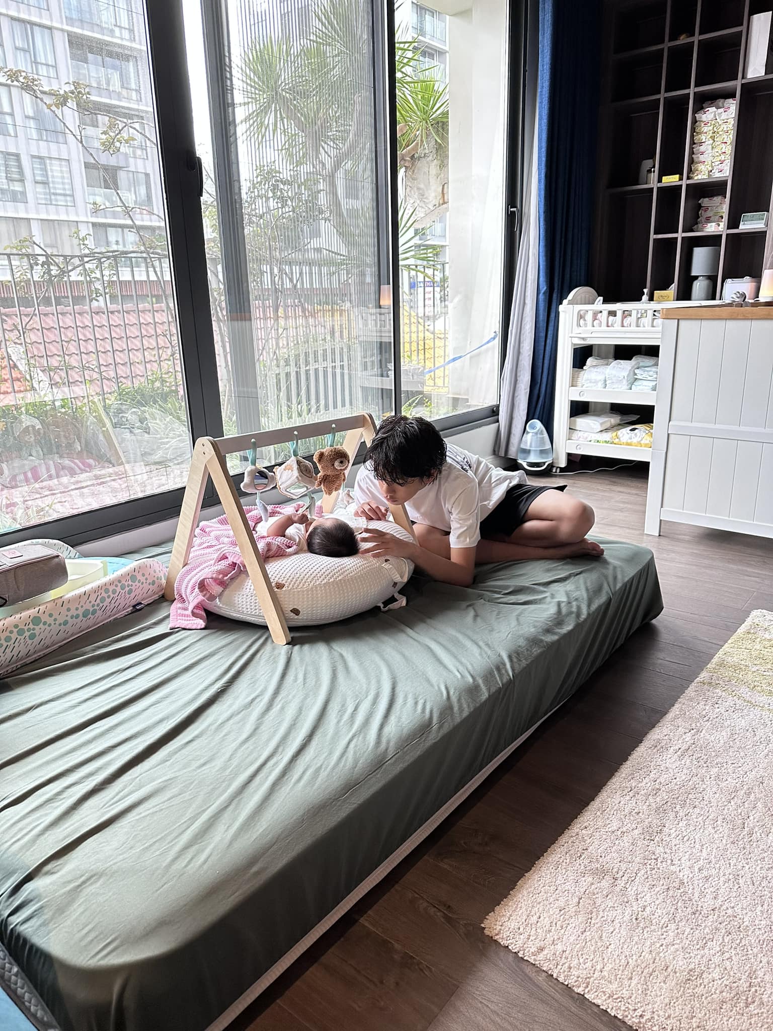 Subeo mới 15 tuổi đ&atilde; cao 1m8, hưởng trọn 