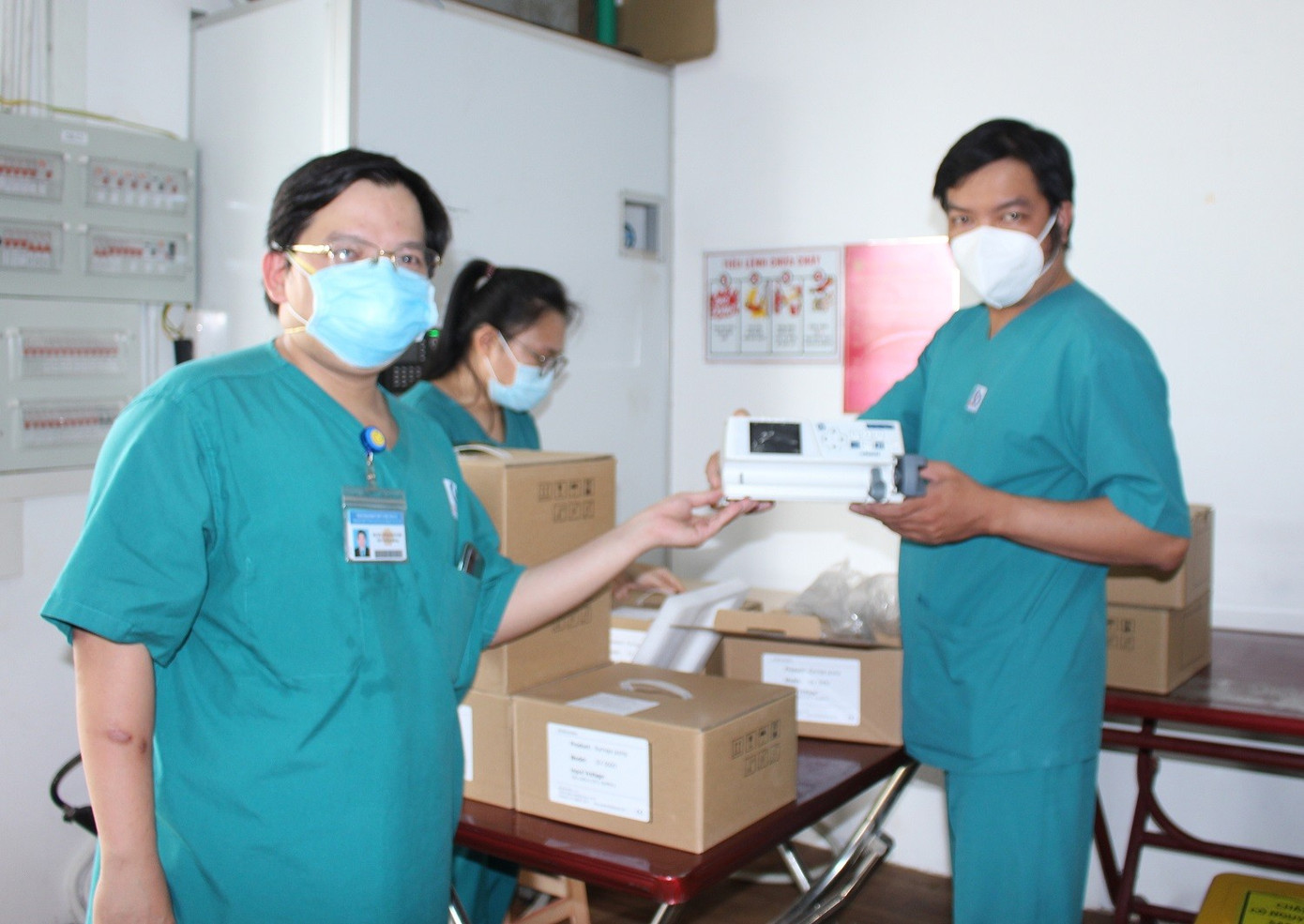 TP.HCM lập 'đội cơ động' đến tận nh&agrave; chữa bệnh cho d&acirc;n- Ảnh 1.