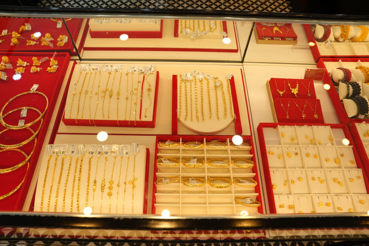 Gi&aacute; v&agrave;ng h&ocirc;m nay 20/1: Kỷ lục mới- Ảnh 1.