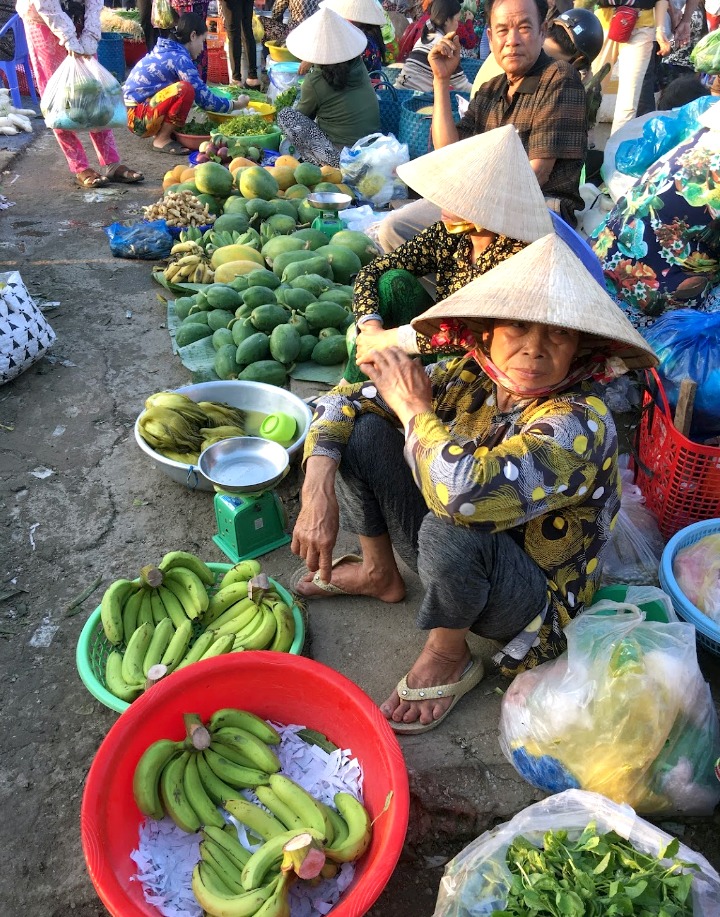 Camera ghi lại cảnh khu chợ độc nhất miền T&acirc;y, cả nước th&iacute;ch th&uacute;- Ảnh 6.