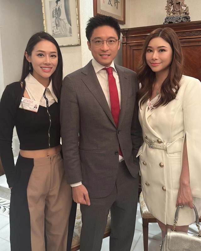 Đau l&ograve;ng 1 &Aacute; hậu đ&igrave;nh đ&aacute;m lần lượt mất cả cha lẫn mẹ chỉ trong 4 th&aacute;ng- Ảnh 4.