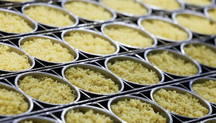 M&igrave; cay vị ph&ocirc; mai đang gi&uacute;p xuất khẩu thực phẩm của H&agrave;n Quốc đạt mức cao kỷ lục- Ảnh 1.