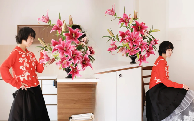 "N&agrave;ng hậu" của m&ugrave;a Tết 2026 l&agrave; Profundo: Giống b&aacute;ch hợp khổng lồ khiến căn nh&agrave; thơm như một khu vườn, vụng mấy cũng chăm được- Ảnh 1.