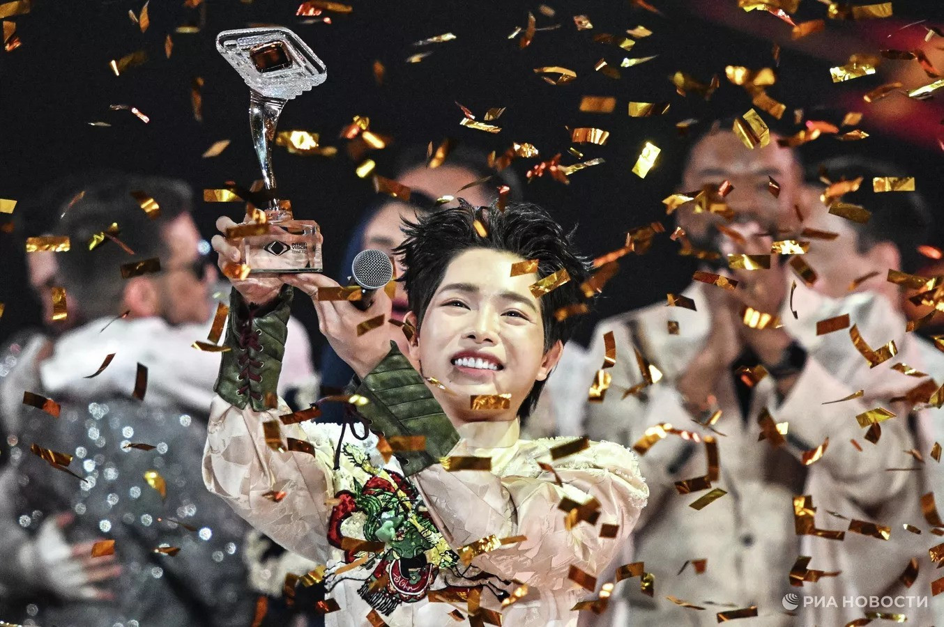 Cuộc chuyển m&igrave;nh lịch sử- Ảnh 8.