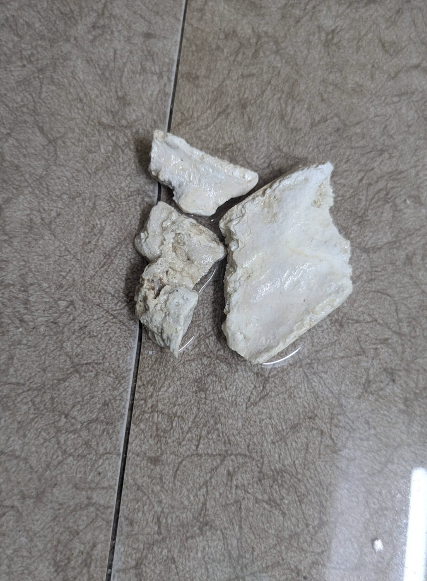 Dọn nh&agrave; gi&aacute;p Tết, nhiều người đang tự &ldquo;đốt tay&rdquo; v&igrave; h&oacute;a chất th&ocirc;ng cống: Đ&acirc;y l&agrave; 2 c&aacute;ch an to&agrave;n hơn hẳn- Ảnh 2.