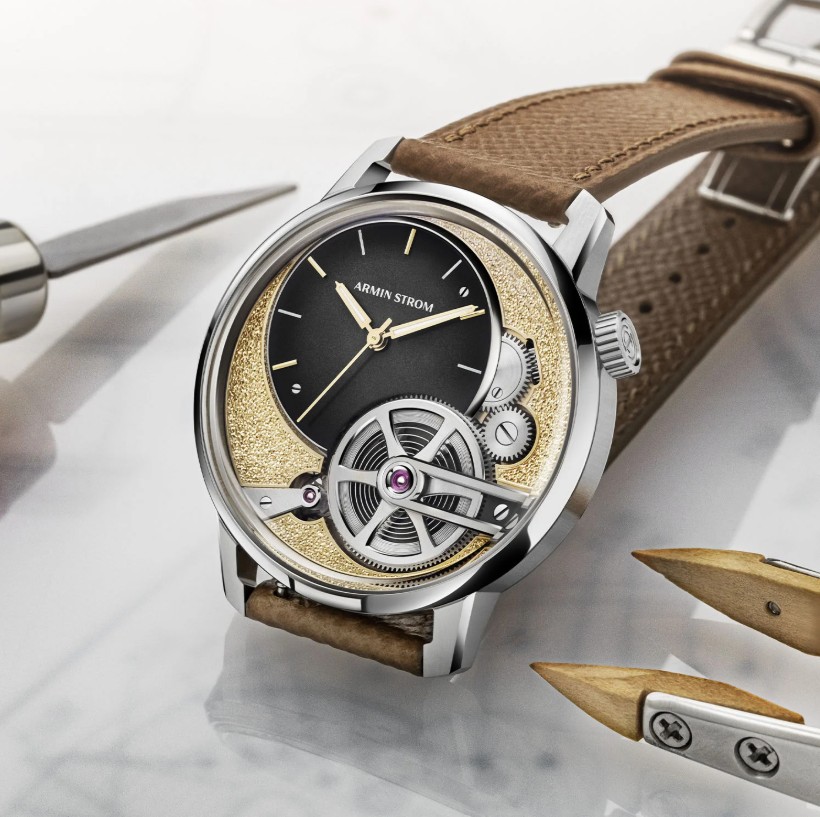 Cho&aacute;ng đồng hồ gi&aacute; gần 1 tỷ đồng &ldquo;ch&aacute;y h&agrave;ng&rdquo; sau 3 ng&agrave;y ra mắt: V&igrave; sao Armin Strom khiến giới sưu tầm to&agrave;n cầu xuống tiền?- Ảnh 3.