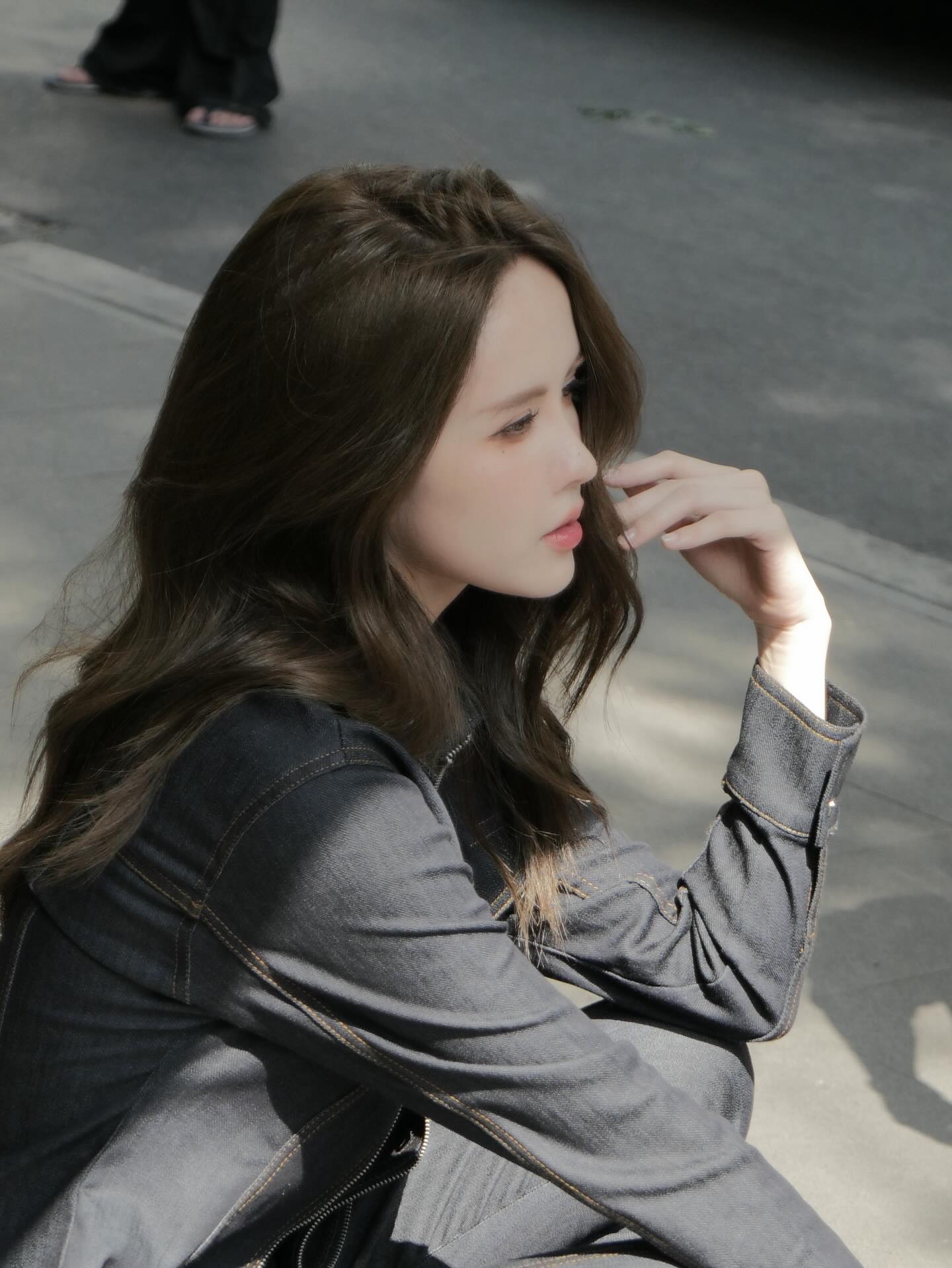 Visual g&acirc;y sốt của Thiều Bảo Tr&acirc;m khiến d&acirc;n t&igrave;nh gọi t&ecirc;n một người đẹp kh&aacute;c- Ảnh 5.