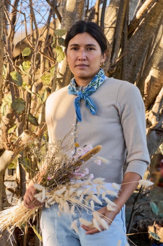 Ch&acirc;u &Acirc;u cảnh b&aacute;o N&Oacute;NG: B&eacute; g&aacute;i 11 tuổi tử vong do người mẹ b&aacute;n hoa mỗi ng&agrave;y, v&ocirc; t&igrave;nh tiếp x&uacute;c với một chất độc từ khi mang thai- Ảnh 4.