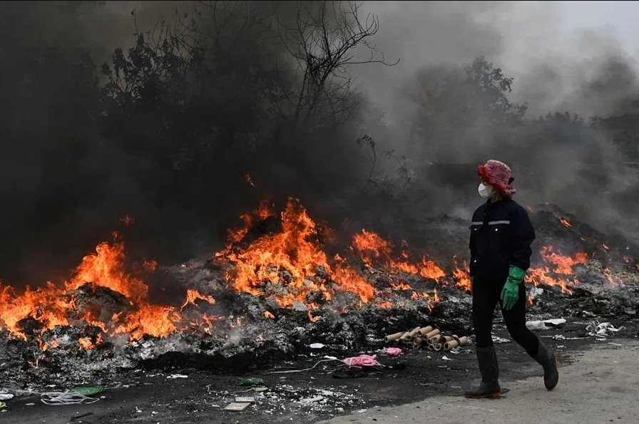 L&agrave;n s&oacute;ng &lsquo;săn r&aacute;c&rsquo; từ phương Bắc: 1.000 l&ograve; đốt tại Trung Quốc đ&oacute;i r&aacute;c, phải sang ĐN&Aacute; để truy t&igrave;m- Ảnh 3.