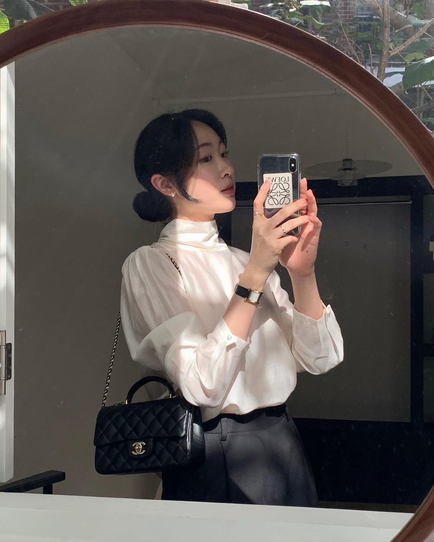 Mặc 5 kiểu trang phục n&agrave;y, chị em cứ b&uacute;i t&oacute;c l&agrave; đẹp nhất- Ảnh 3.