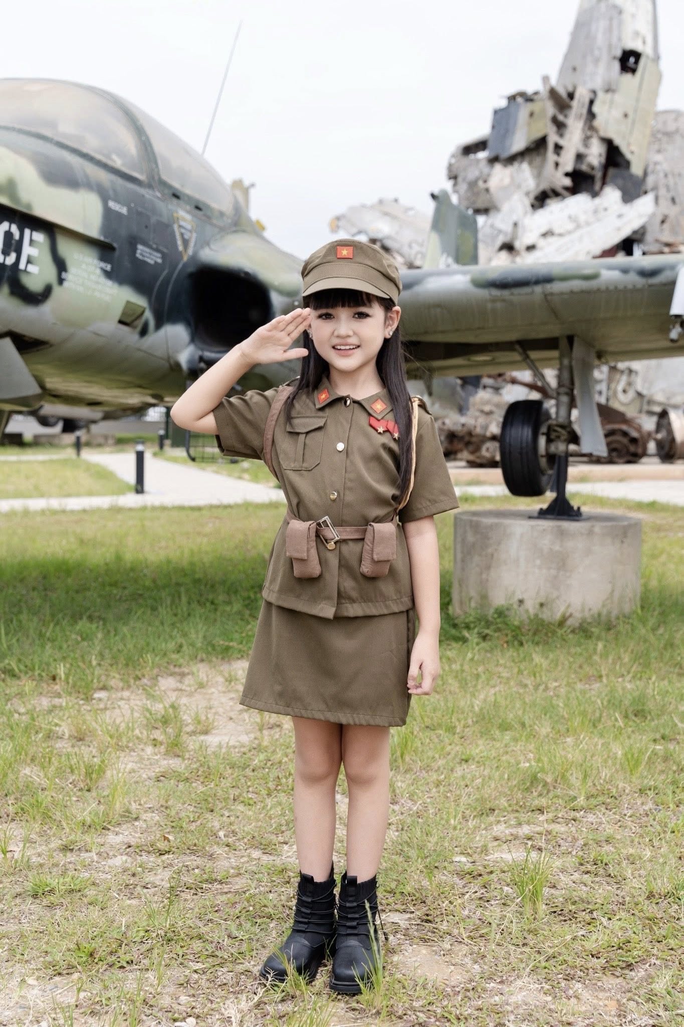 Tiểu mỹ nh&acirc;n triệu view g&aacute;nh trọn phim Việt giờ v&agrave;ng: Xinh như thi&ecirc;n thần, l&ecirc;n h&igrave;nh v&agrave;i cảnh đỉnh hơn 23 tập cộng lại- Ảnh 8.