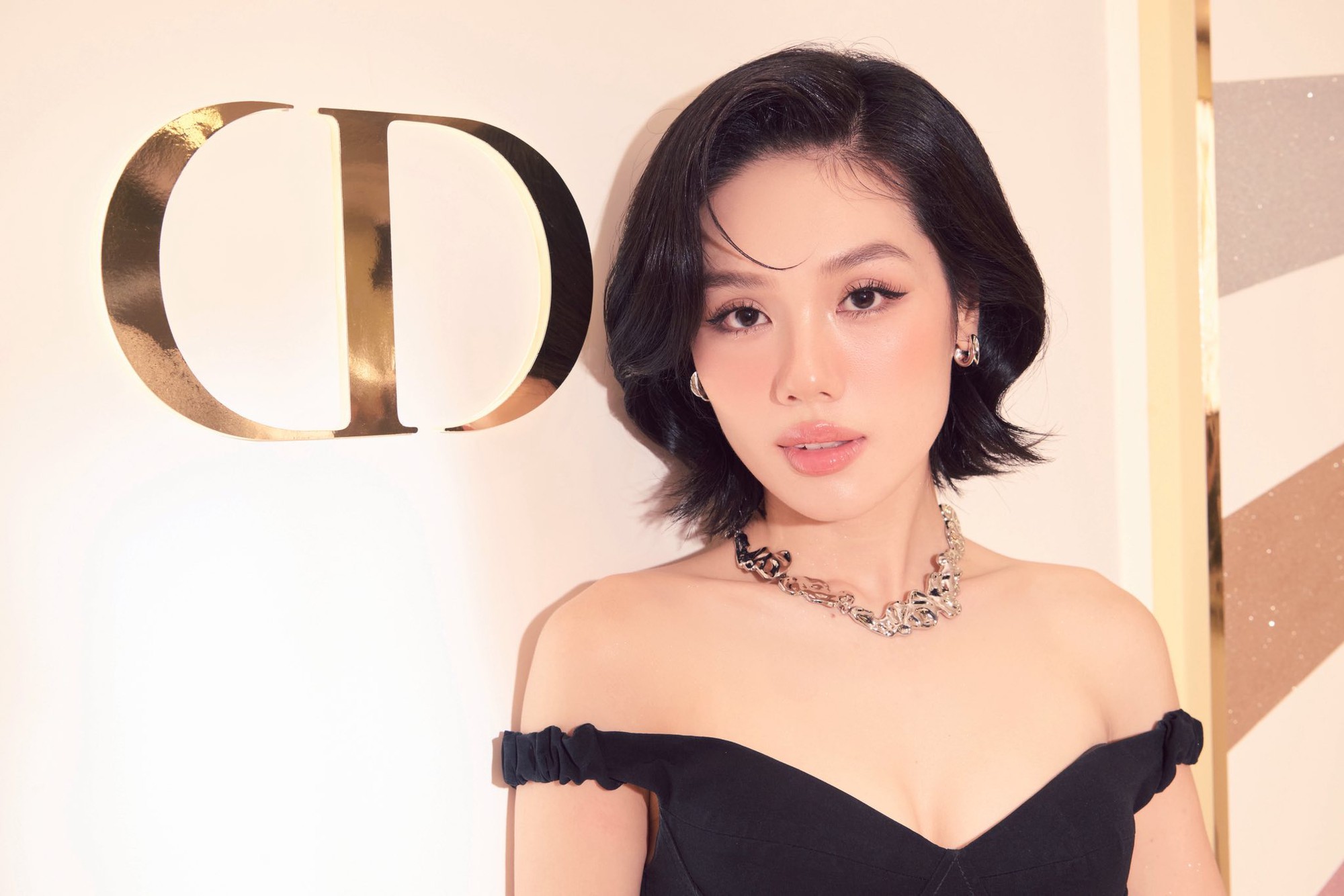 5 mỹ nh&acirc;n Việt để t&oacute;c ngắn đẹp m&ecirc; ly, ngắm l&agrave; muốn đổi t&oacute;c ngay chứ kh&ocirc;ng th&iacute;ch nu&ocirc;i d&agrave;i nữa- Ảnh 16.