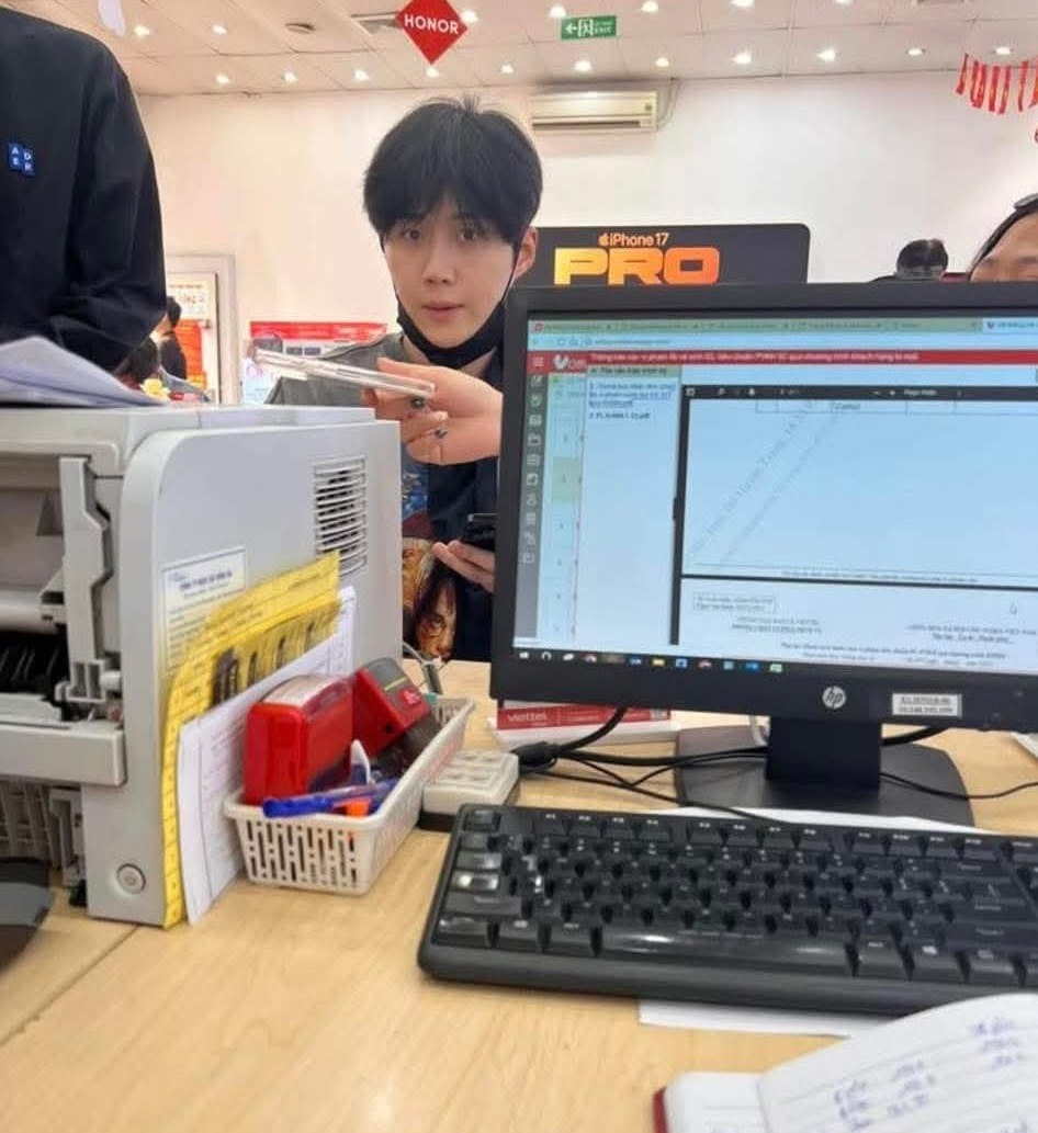 Mỹ nam H&agrave;n thống trị to&agrave;n cầu: Từng c&ugrave;ng Suzy n&aacute;o loạn Hồ T&acirc;y, được đ&iacute;ch th&acirc;n Dispatch 