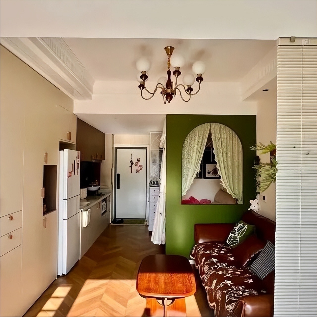 Thề chết kh&ocirc;ng ở nh&agrave; thu&ecirc;: C&ocirc; g&aacute;i dồn tiền mua căn hộ nhỏ, quyết theo đuổi lối sống 