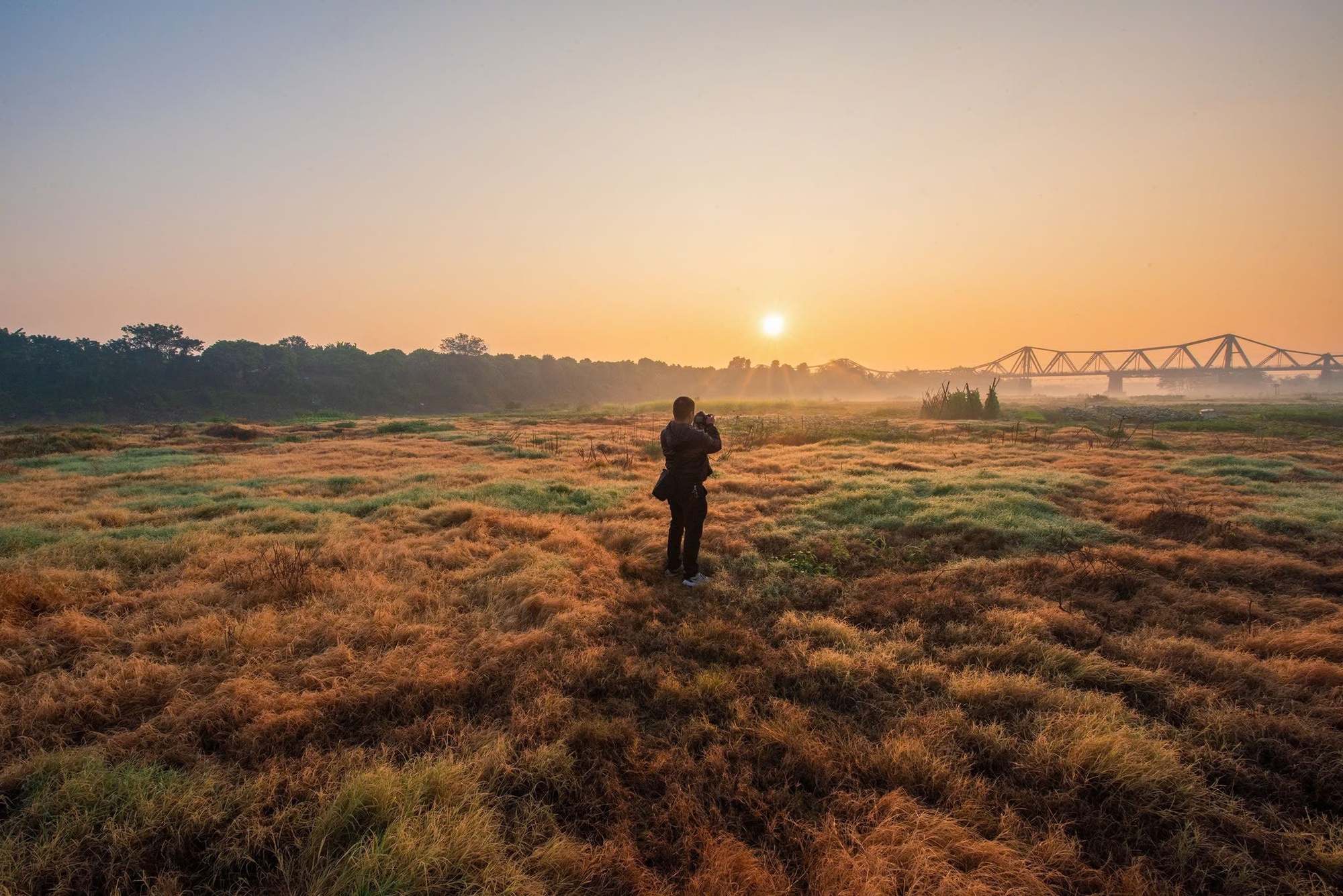 Giữa H&agrave; Nội vội v&atilde;, c&oacute; một nơi y&ecirc;n b&igrave;nh đến lạ m&agrave; giới trẻ đang rủ nhau t&igrave;m về- Ảnh 3.