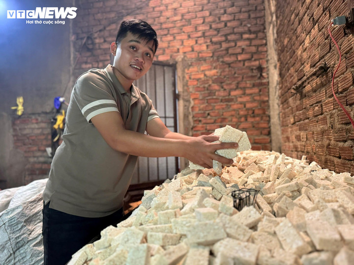 L&agrave;ng b&aacute;nh nổ ở Quảng Ng&atilde;i v&agrave;o vụ Tết, bếp đỏ lửa từ s&aacute;ng sớm tới đ&ecirc;m khuya- Ảnh 7.