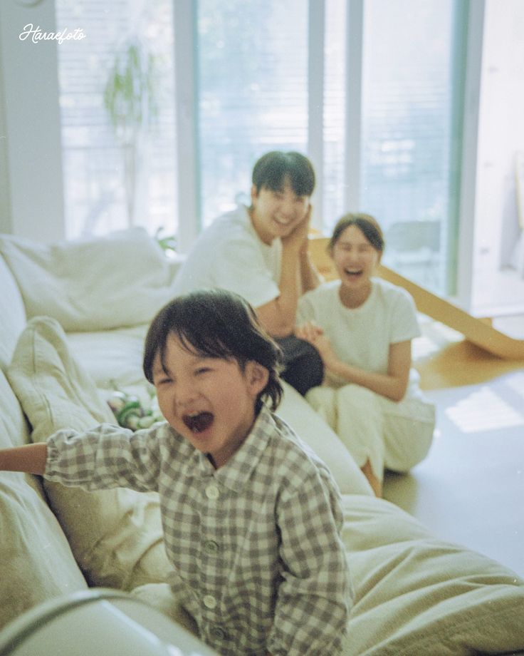 Kiểu gia đ&igrave;nh n&agrave;y d&ugrave; kh&ocirc;ng "ngh&egrave;o n&agrave;n" vật chất, nhưng lại dễ khiến con c&aacute;i "ngh&egrave;o n&agrave;n" t&acirc;m hồn- Ảnh 3.