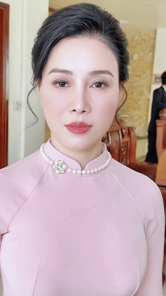 "Nh&igrave;n mẹ Phương Nhi l&agrave; biết..."- Ảnh 4.