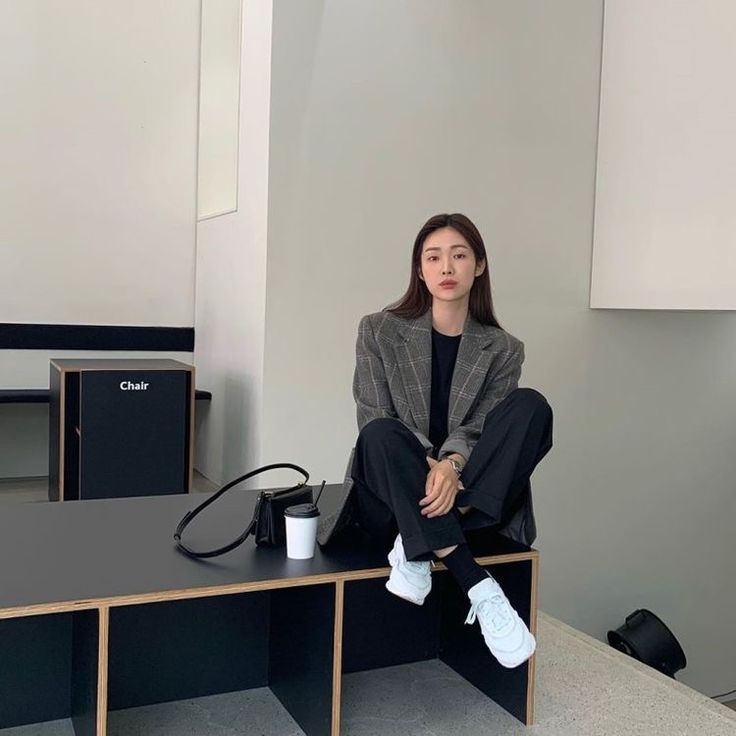 Đi l&agrave;m m&agrave; giữ 3 &ldquo;c&aacute;i nết&rdquo; n&agrave;y, bảo sao kh&ocirc;ng bao giờ kh&aacute; được- Ảnh 1.