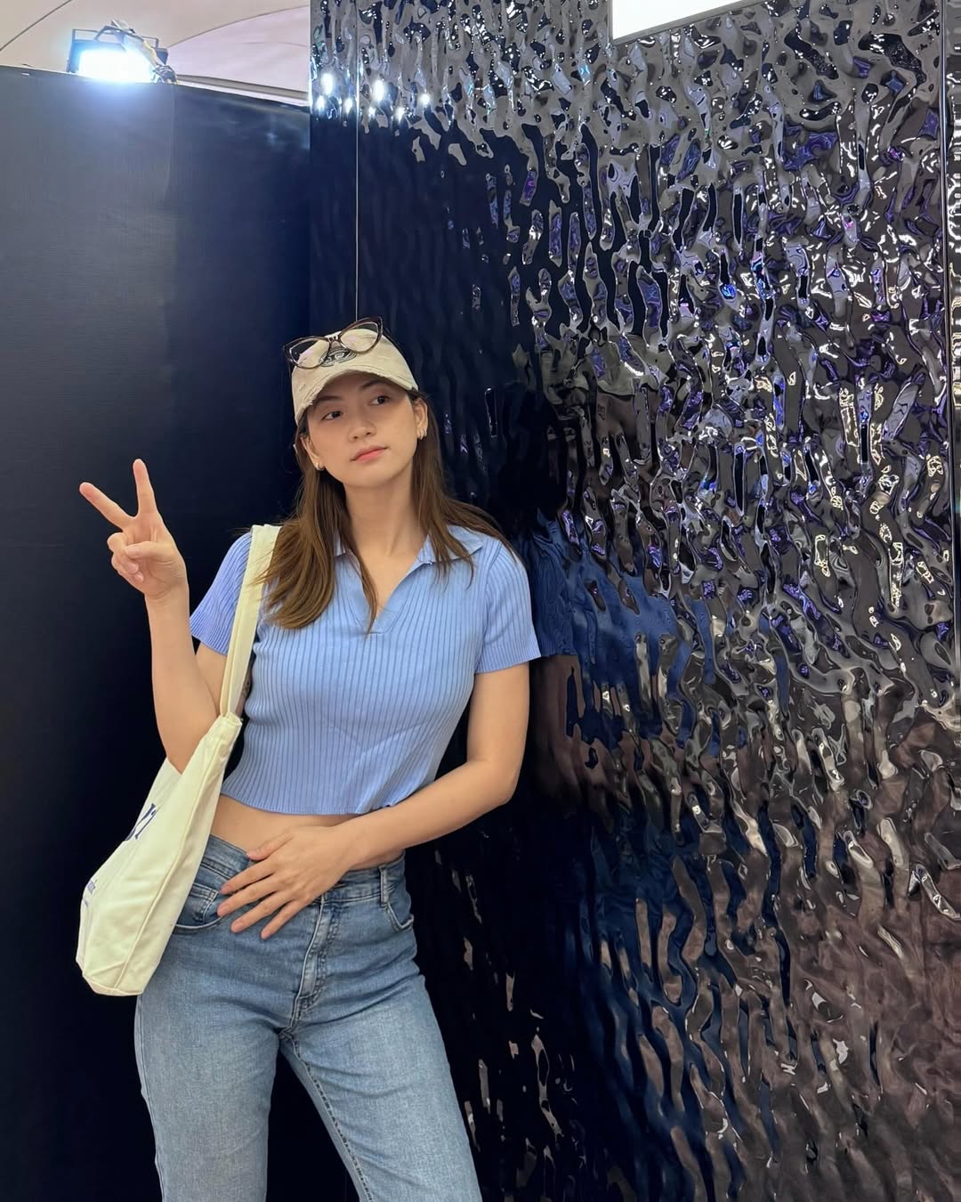 Ngoại lệ showbiz: Mỹ nh&acirc;n chẳng thiết ăn diện lồng lộn, nhưng c&agrave;ng cố mặc đơn giản c&agrave;ng 