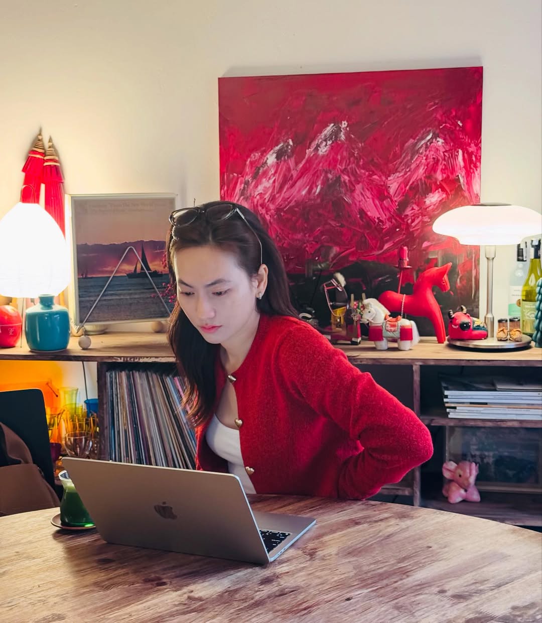 Ngoại lệ showbiz: Mỹ nh&acirc;n chẳng thiết ăn diện lồng lộn, nhưng c&agrave;ng cố mặc đơn giản c&agrave;ng 