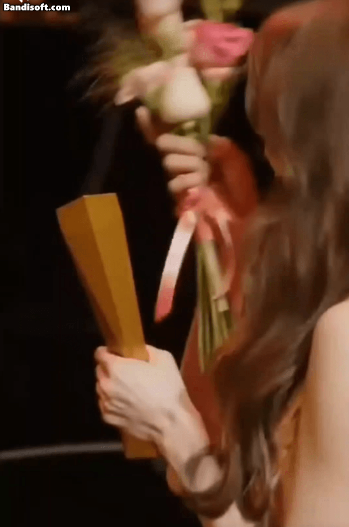 Lụy nặng mỹ nh&acirc;n mặt hiền nhưng body hệ 