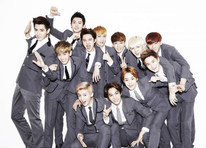 Sự hết thời của nh&oacute;m nhạc đỉnh lưu: Doanh số album giảm sốc, comeback sến như mắc kẹt ở 10 năm trước- Ảnh 8.