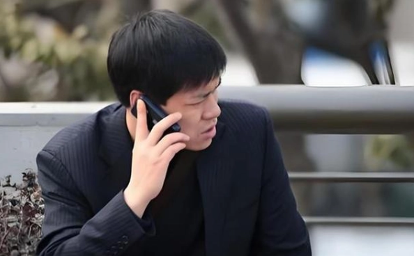 Bỏ mức lương 94 triệu đồng/th&aacute;ng để nghỉ hưu sớm với 7,5 tỷ đồng tiền tiết kiệm, sau 3 năm người đ&agrave;n &ocirc;ng thừa nhận: &ldquo;Giờ t&ocirc;i chỉ muốn đi l&agrave;m"- Ảnh 1.