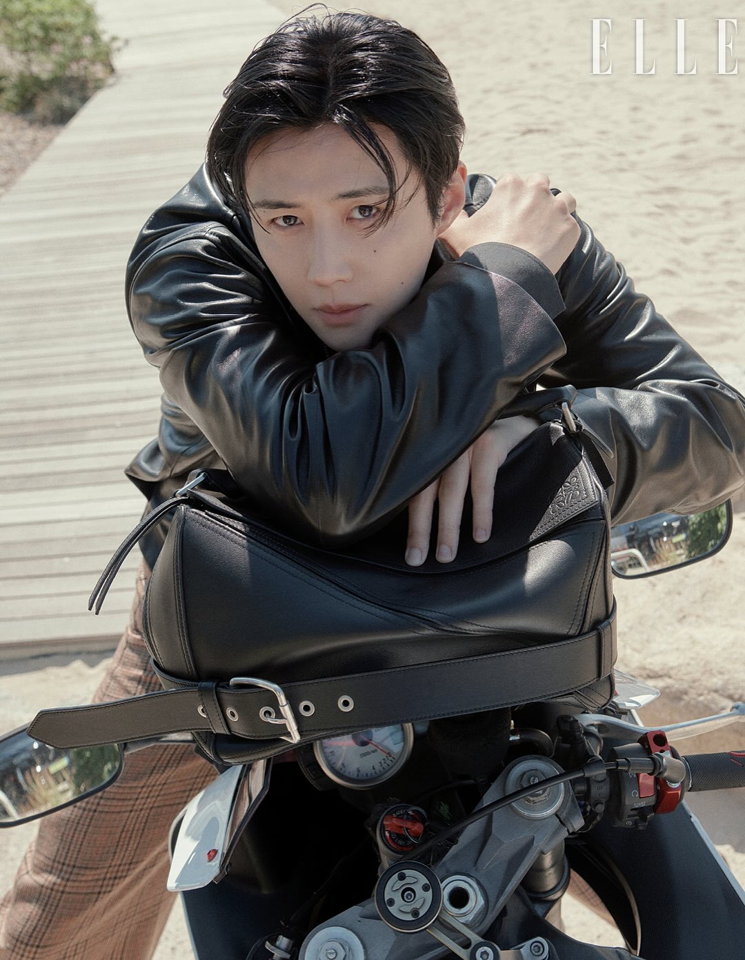 Mỹ nam H&agrave;n thống trị to&agrave;n cầu: Từng c&ugrave;ng Suzy n&aacute;o loạn Hồ T&acirc;y, được đ&iacute;ch th&acirc;n Dispatch 