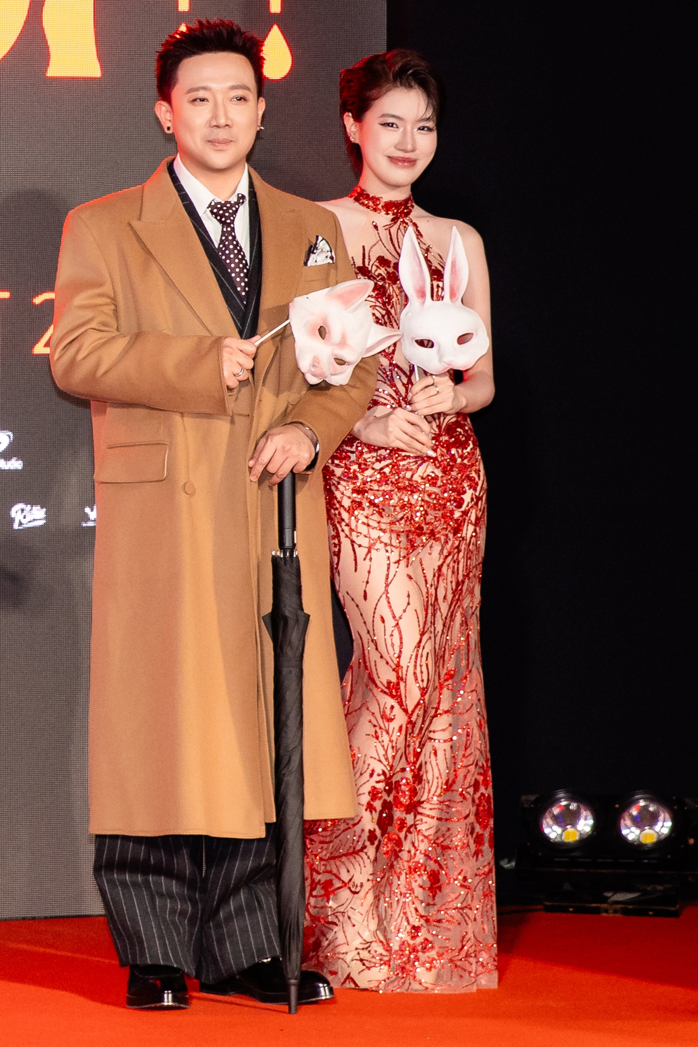 D&agrave;n cast Thỏ Ơi!! lộ diện g&acirc;y b&atilde;o MXH: Ph&aacute;o - Lyly khoe body kh&eacute;t lẹt, 1 mỹ nh&acirc;n hạng A được Trấn Th&agrave;nh khen nức nở- Ảnh 8.