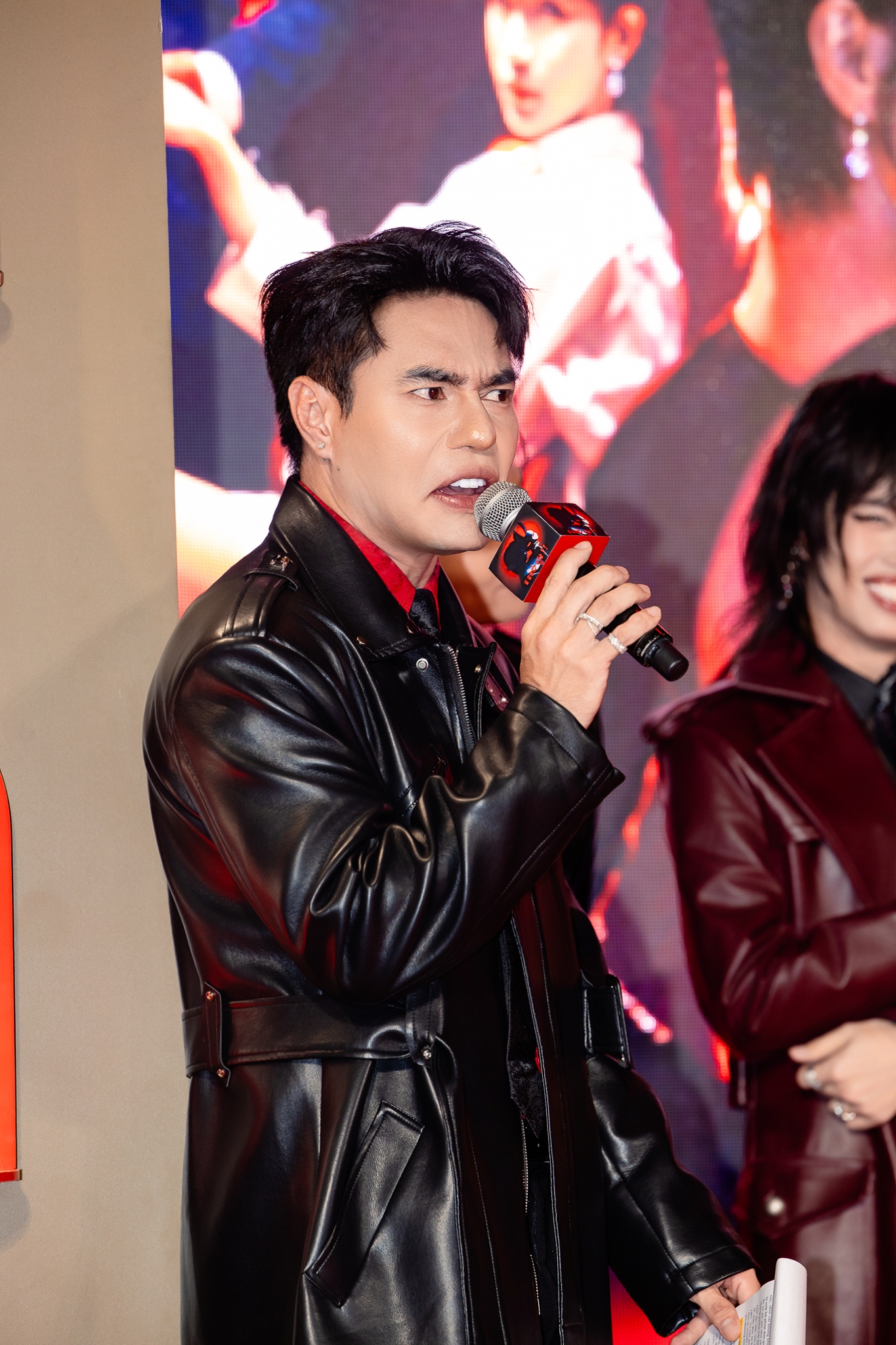 D&agrave;n cast Thỏ Ơi!! lộ diện g&acirc;y b&atilde;o MXH: Ph&aacute;o - Lyly khoe body kh&eacute;t lẹt, 1 mỹ nh&acirc;n hạng A được Trấn Th&agrave;nh khen nức nở- Ảnh 15.