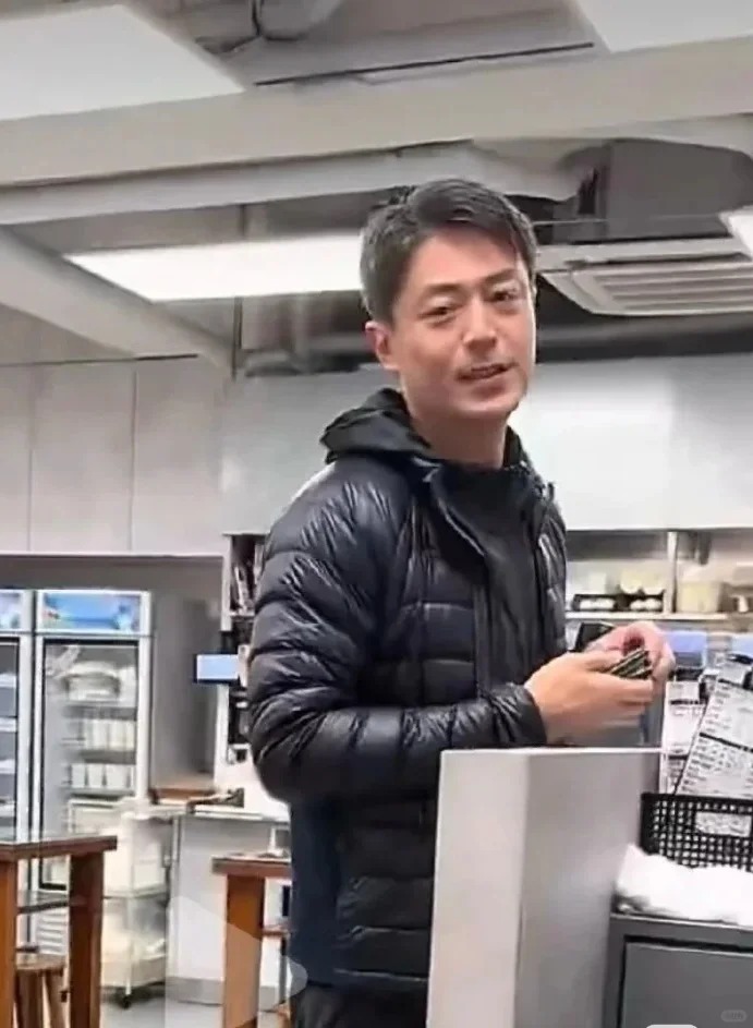 Hoá ra Hoắc Kiến Hoa là người như này thế này sao!- Ảnh 2. Hoá ra Hoắc Kiến Hoa là người như này thế này sao!- Ảnh 2.