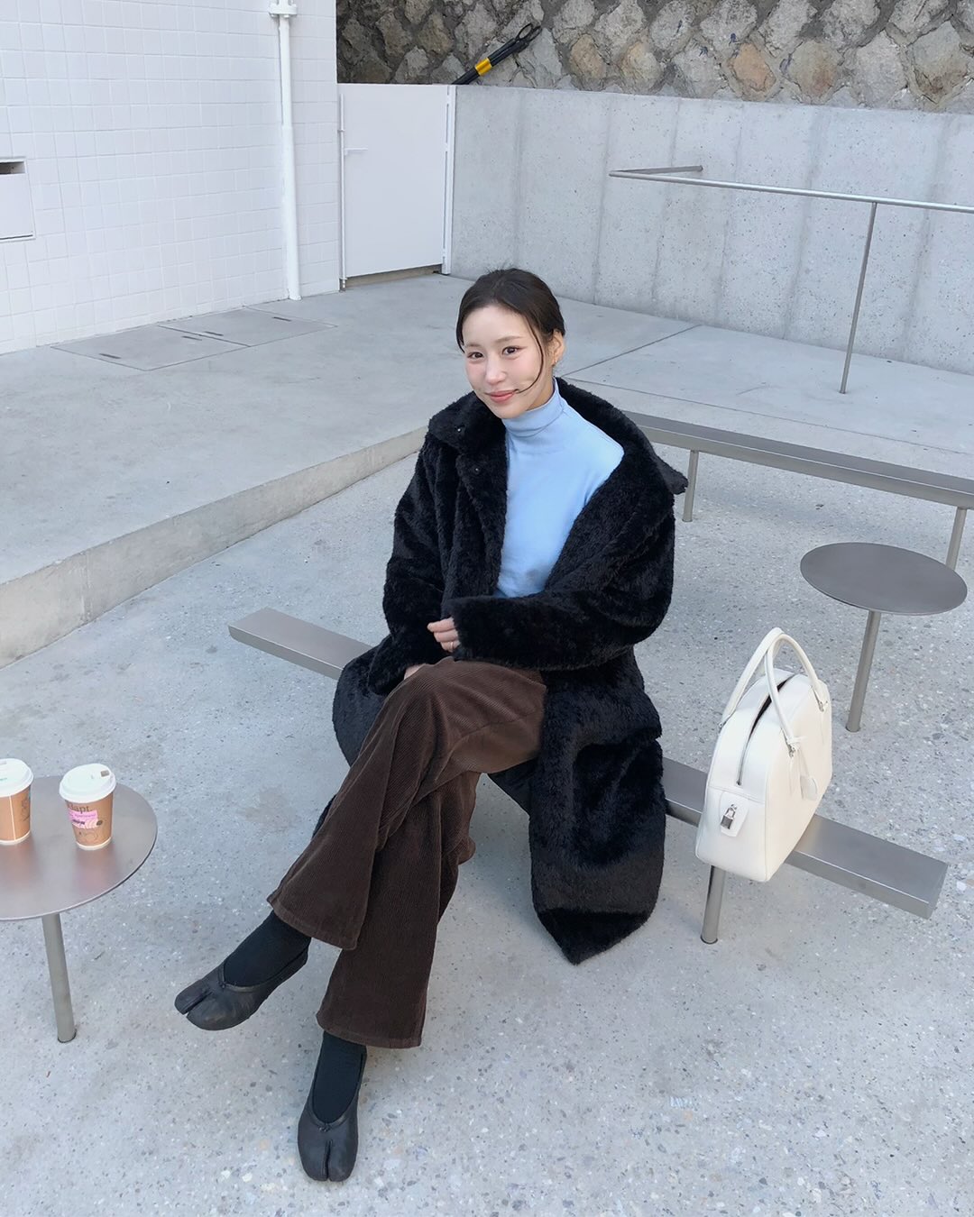 Đ&atilde; t&igrave;m ra 4 kiểu quần d&agrave;i đ&aacute;ng sắm nhất cho Tết, kh&ocirc;ng cần mặc v&aacute;y vẫn đẹp long lanh- Ảnh 5.