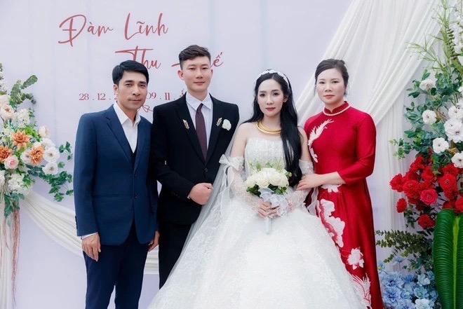 Con d&acirc;u t&aacute;i h&ocirc;n, bố mẹ chồng cũ mở tiệc linh đ&igrave;nh ở Thanh H&oacute;a: H&eacute; lộ c&acirc;u chuyện ph&iacute;a sau- Ảnh 1.