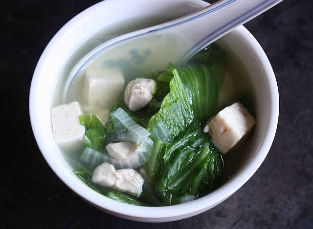 Loại rau gi&agrave;u canxi gấp 7 lần nước hầm xương, bổ kh&ocirc;ng k&eacute;m sữa, qu&eacute;t sạch mỡ m&aacute;u: Chợ Việt b&aacute;n nhiều v&ocirc; kể- Ảnh 3.