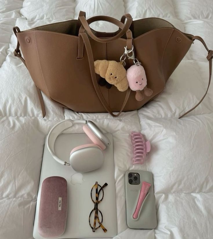 Pol&egrave;ne sắp tăng gi&aacute;, d&acirc;n t&igrave;nh xếp h&agrave;ng d&agrave;i tranh thủ mua gom- Ảnh 13.