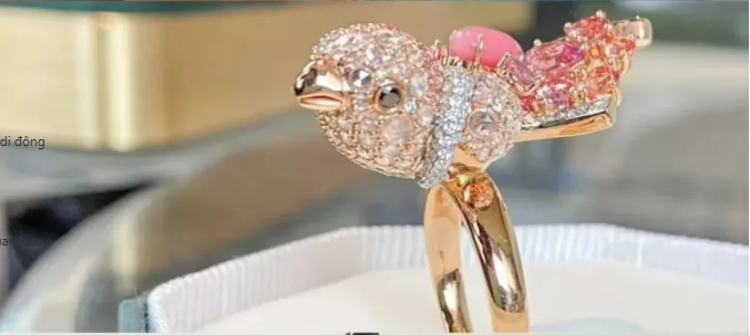 Gửi m&oacute;n đồ trị gi&aacute; 2 tỷ đồng nhưng thất lạc, c&ocirc;ng ty chuyển ph&aacute;t chỉ bồi thường 60 triệu đồng: 1 năm sau ph&aacute;t hiện sự thật li&ecirc;n quan tới shipper- Ảnh 1.