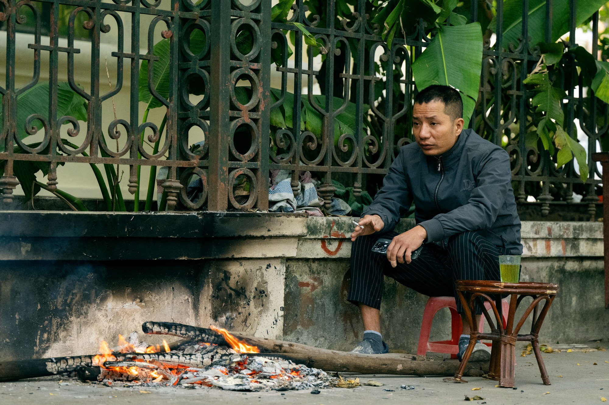 Ảnh, clip: H&agrave; Nội ch&igrave;m trong những ng&agrave;y gi&aacute; r&eacute;t nhất từ đầu Đ&ocirc;ng- Ảnh 18.