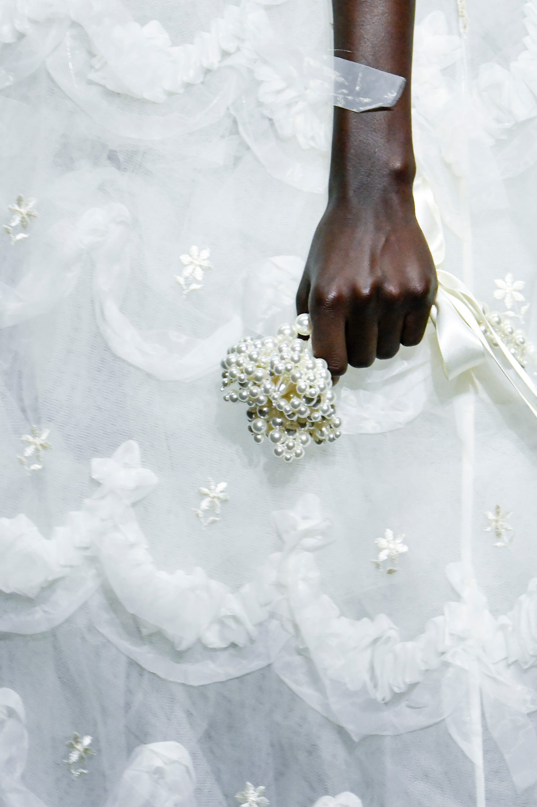 B&oacute; hoa cưới si&ecirc;u đặc biệt của Phương Nhi- Ảnh 4.