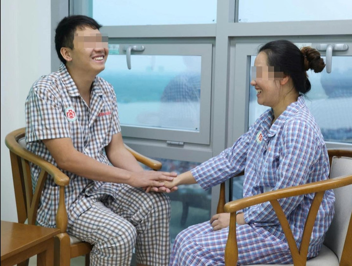 C&ocirc; gi&aacute;o hiến gan cứu chồng bị ung thư- Ảnh 1.