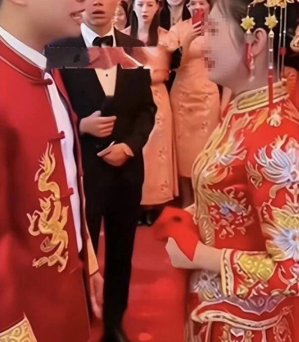 Ph&aacute;t hiện "b&iacute; mật" của c&ocirc; d&acirc;u ngay trong đ&aacute;m cưới, ch&uacute; rể liền hủy h&ocirc;n- Ảnh 1.