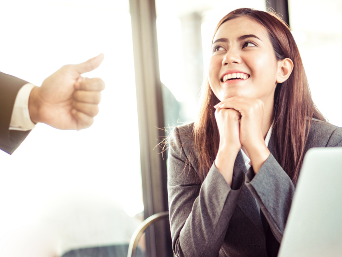 EQ cao c&oacute; thể r&egrave;n luyện được: 3 th&oacute;i quen nhỏ quyết định bạn được nể trọng hay coi thường- Ảnh 2.