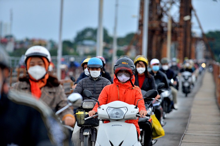 Tin gió mùa Đông Bắc mới nhất: Ngày mai, miền Bắc có mưa, nhiệt độ tiếp tục giảm- Ảnh 1. Tin gió mùa Đông Bắc mới nhất: Ngày mai, miền Bắc có mưa, nhiệt độ tiếp tục giảm- Ảnh 1.