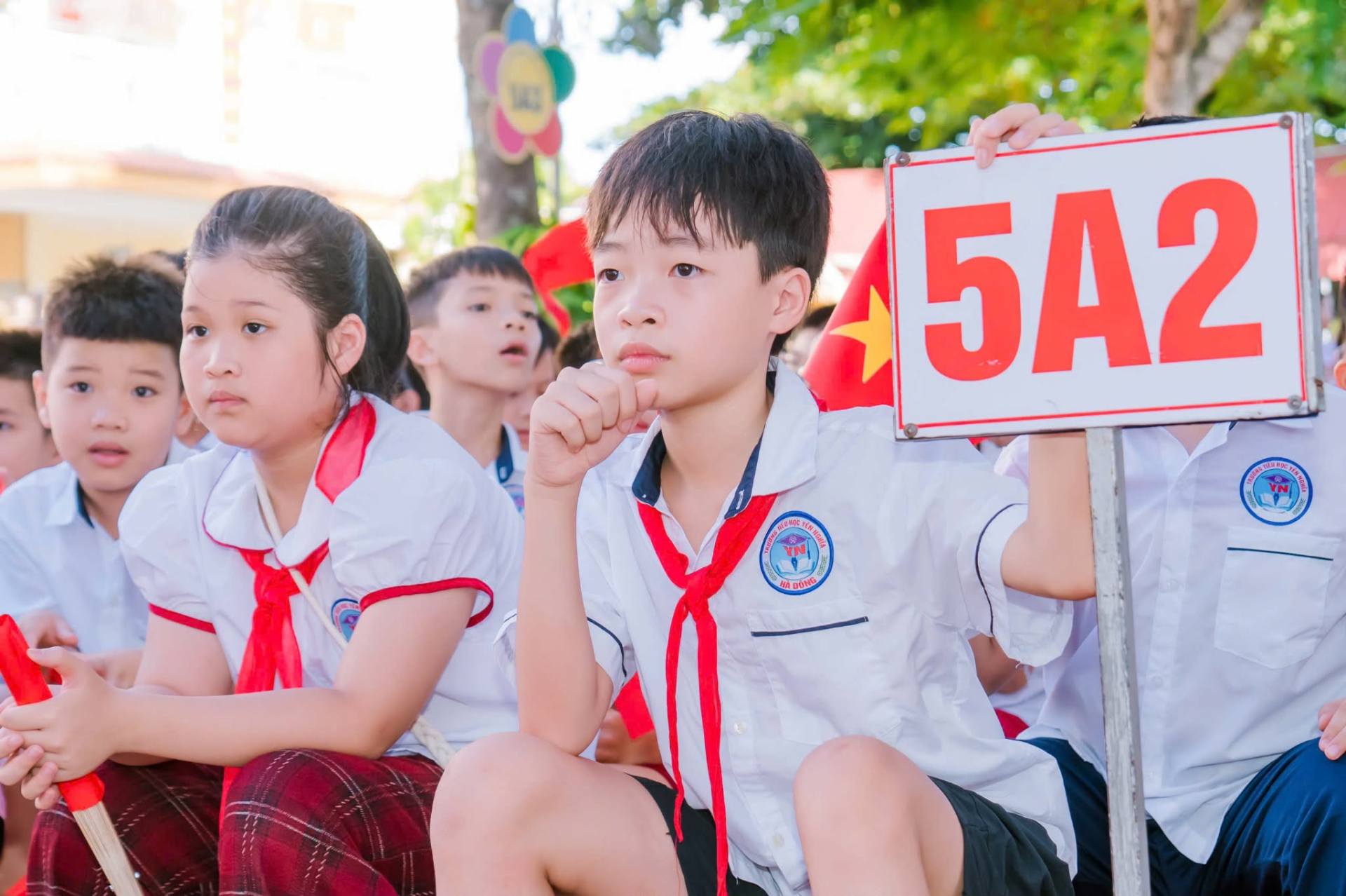 Cậu b&eacute; lớp 5 ở H&agrave; Nội học 3 trường một l&uacute;c, qu&atilde;ng đường di chuyển c&oacute; ng&agrave;y l&ecirc;n đến 48km- Ảnh 1.