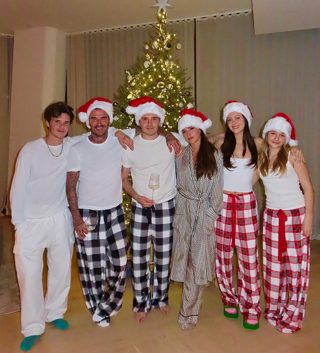 David Beckham - Victoria v&agrave; vợ chồng con cả từng ấm &aacute;p thế n&agrave;y trước khi Brooklyn 